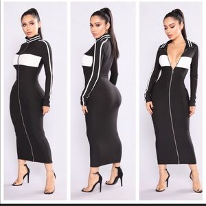 Long sleeved Maxi Dress